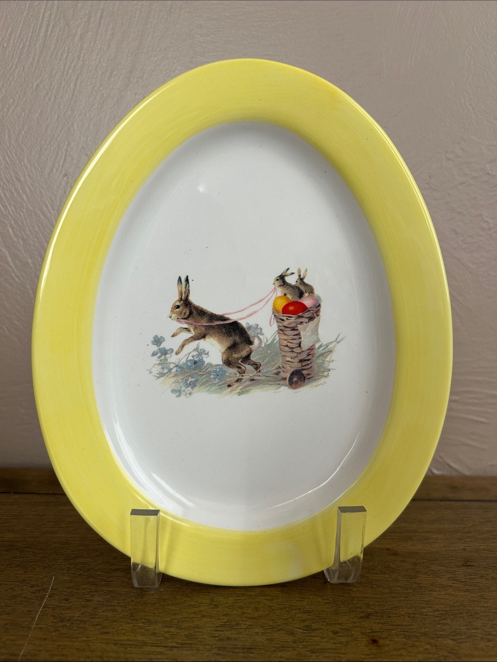 VintageWilliams Sonoma Nostalgic Easter Bunny Egg Shape Oval Platter Yellow Rim.